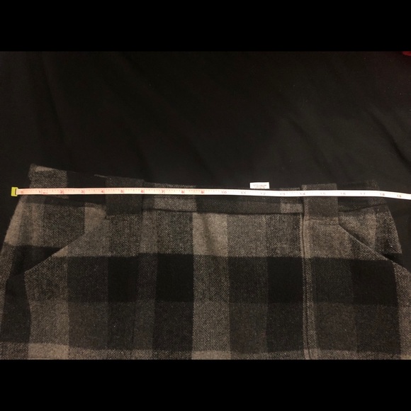 ⬇️ Liz Claiborne business casual plaid skirt - Picture 4 of 7